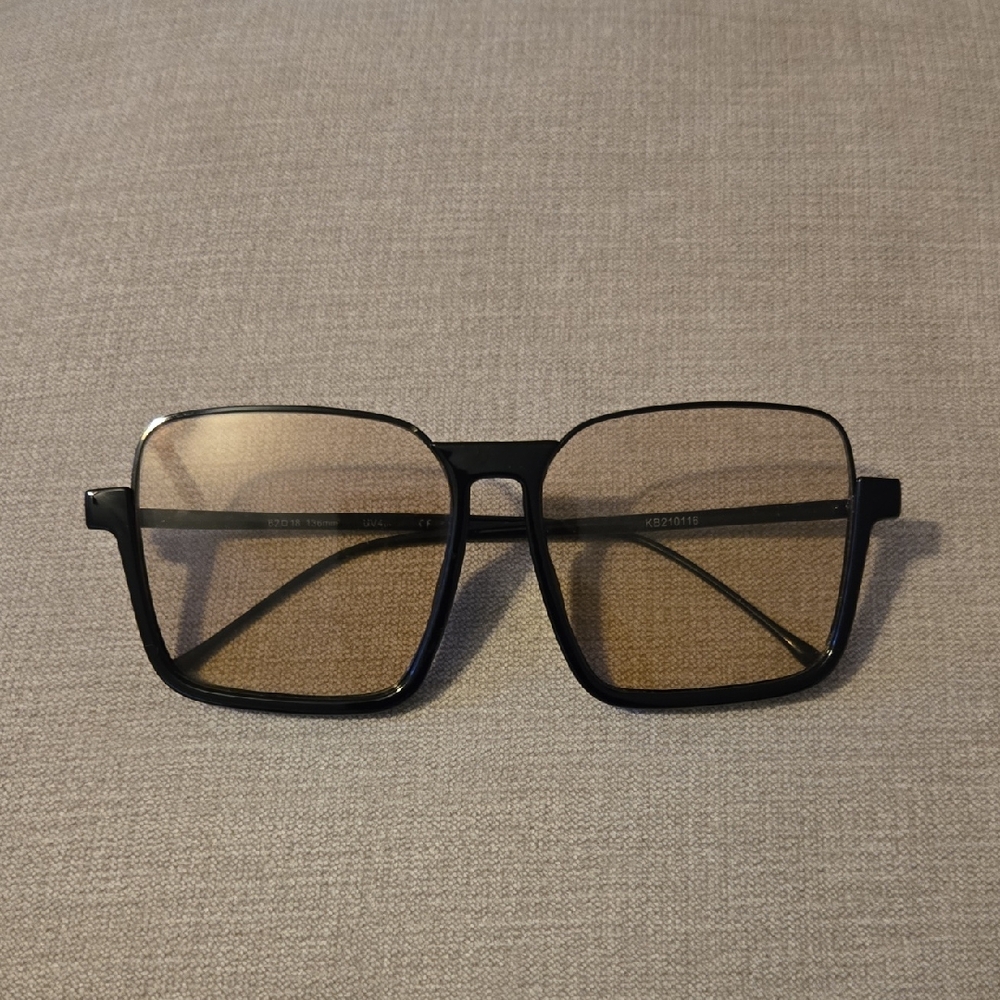 PrettyLittleThing Black and Brown Sunglasses